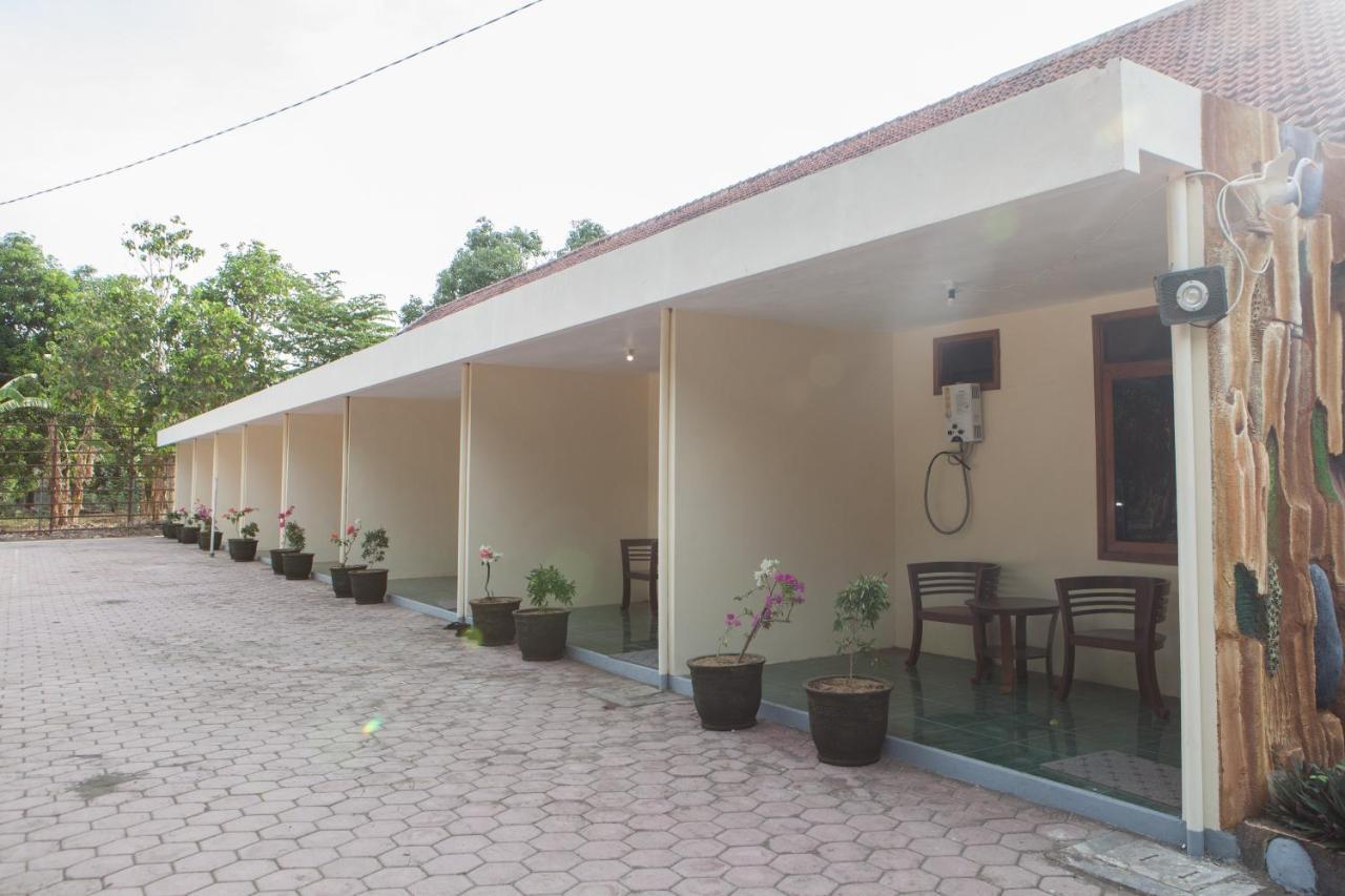 Hotel Reddoorz Near Baluran National Park Pandean Exterior foto
