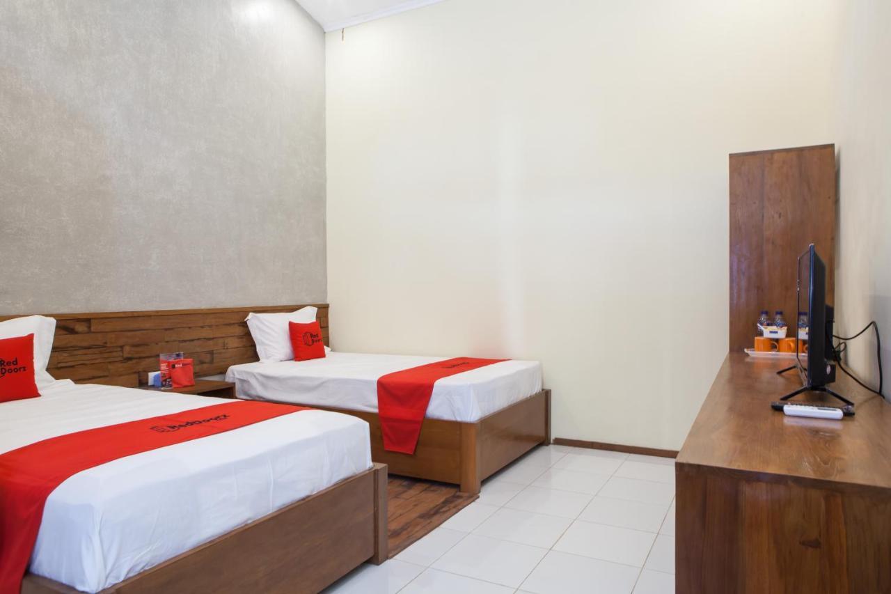 Hotel Reddoorz Near Baluran National Park Pandean Exterior foto
